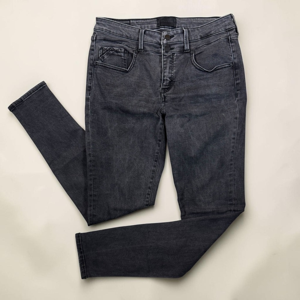 Buckle Black Fit No. 53 Skinny Jeans Faded Black High Rise Size 28